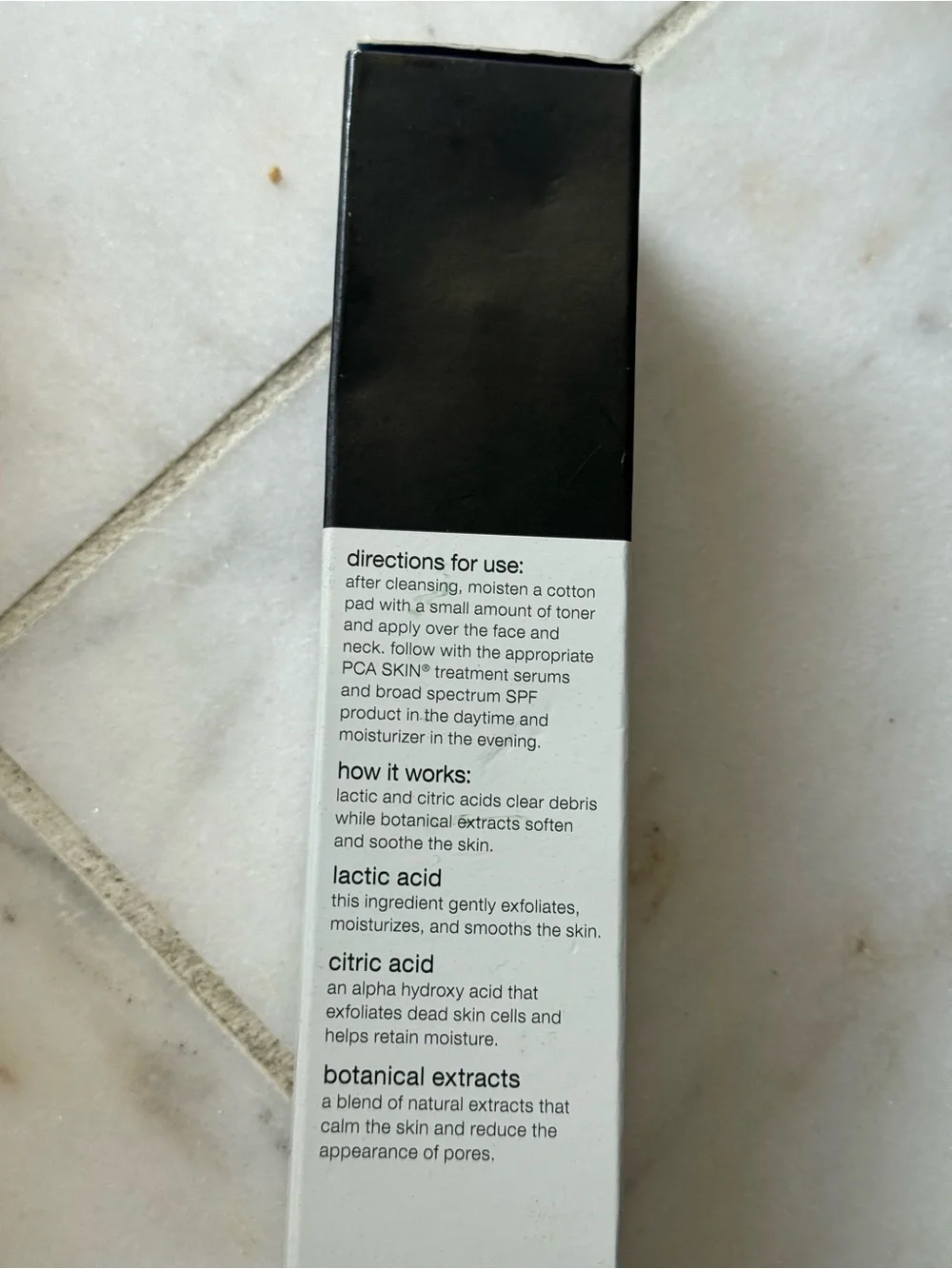 Smoothing Toner — White